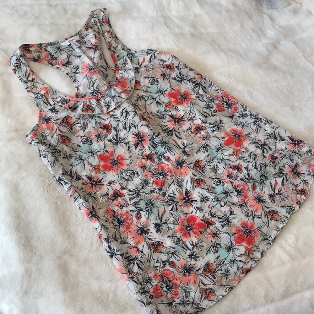 Floral tank